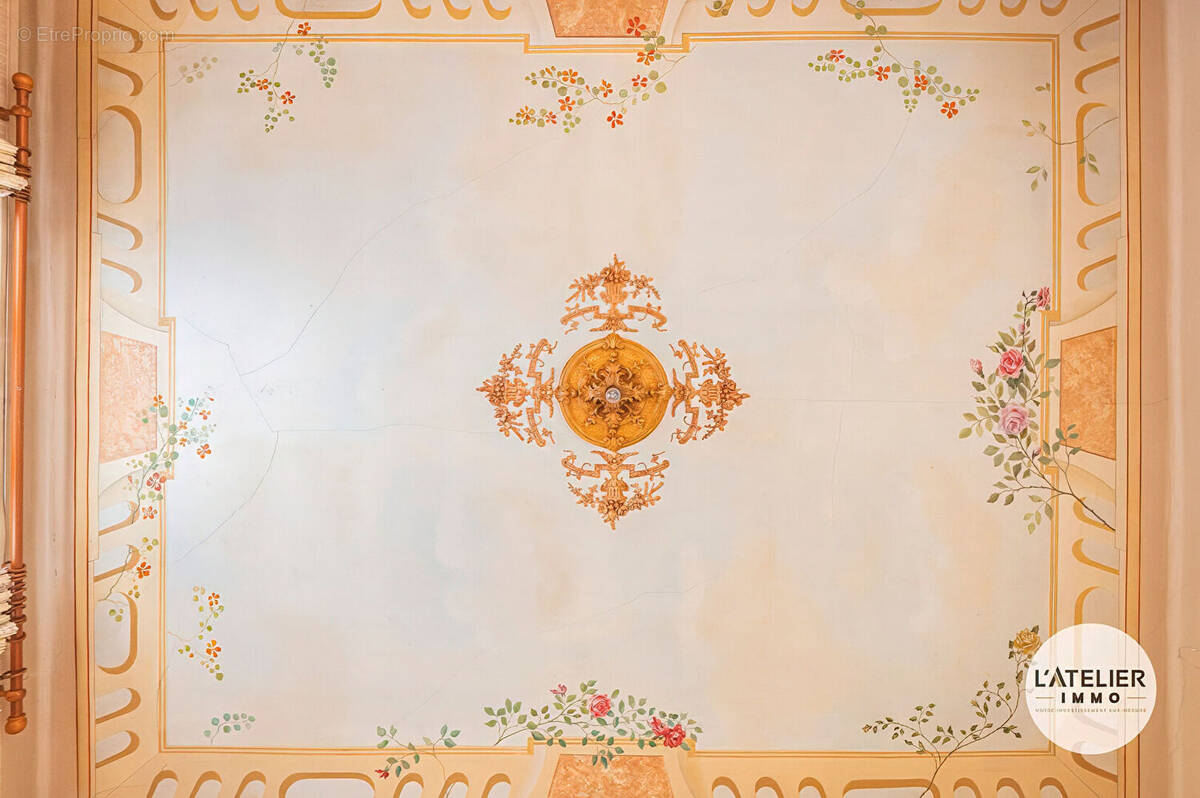 Maison à GUIGNICOURT