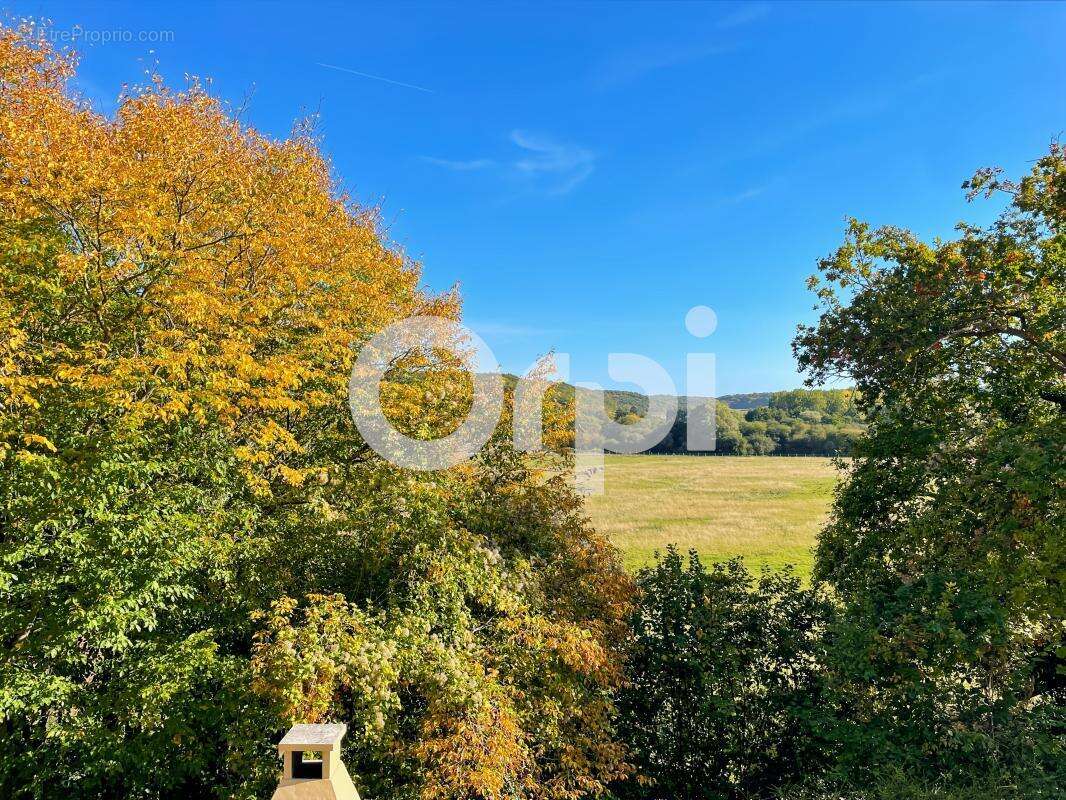 Maison à ARNIERES-SUR-ITON