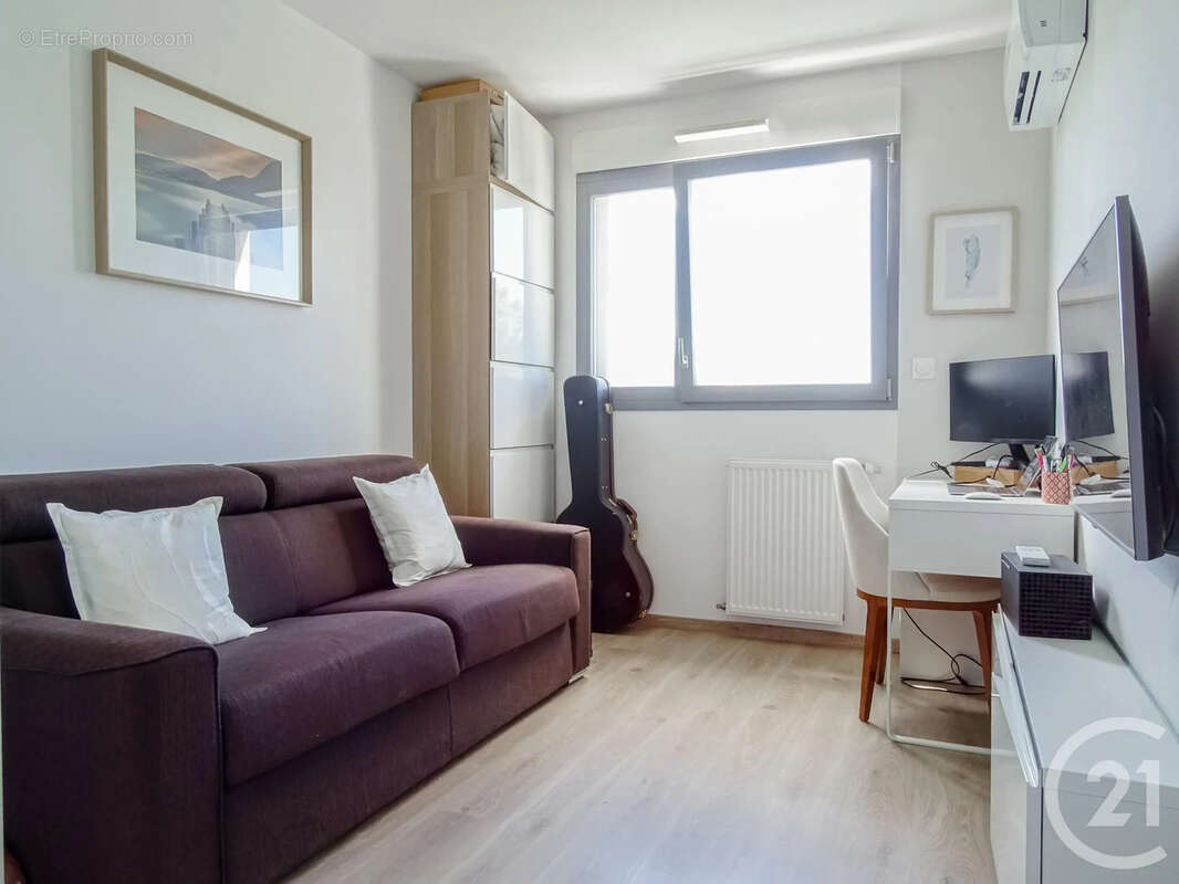 Appartement à LYON-8E