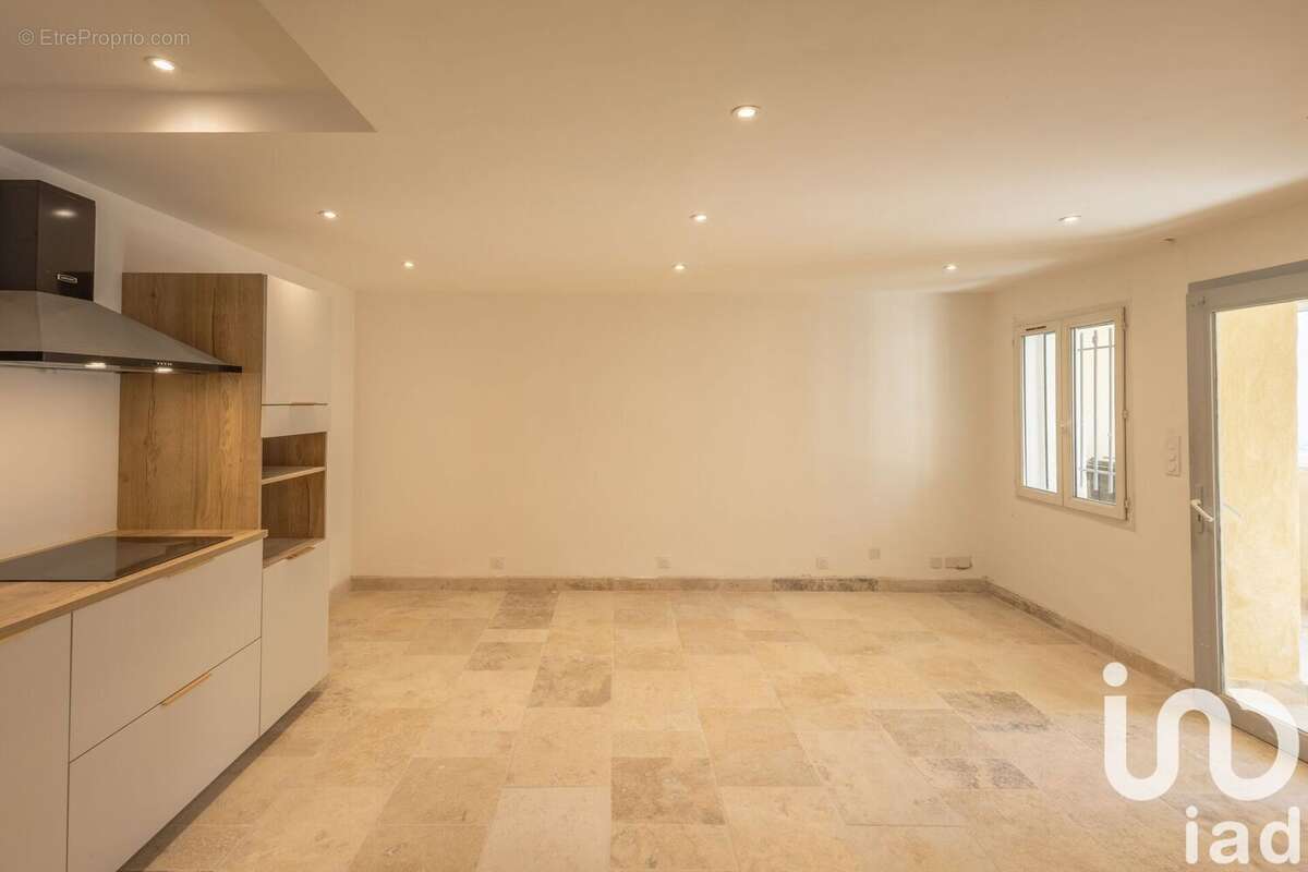 Photo 4 - Maison à FONTVIEILLE