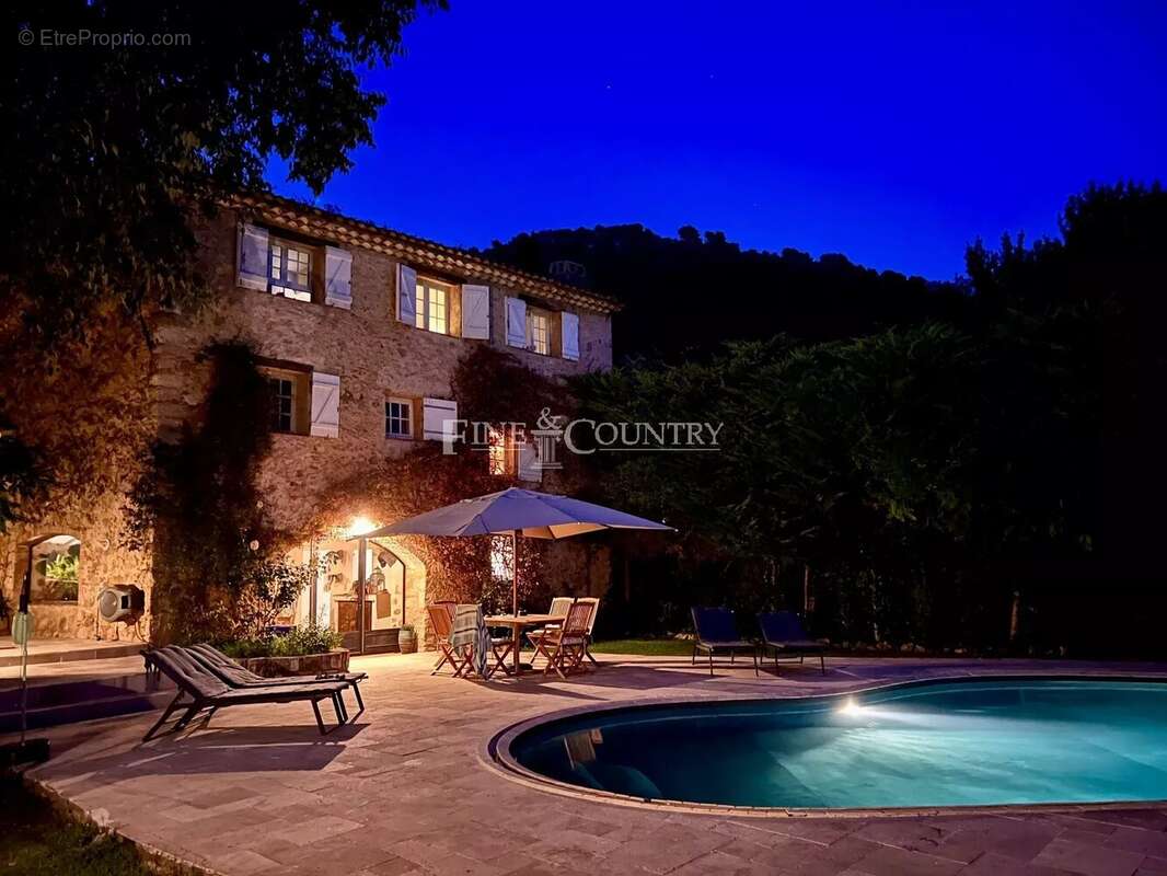 Maison à CABRIS