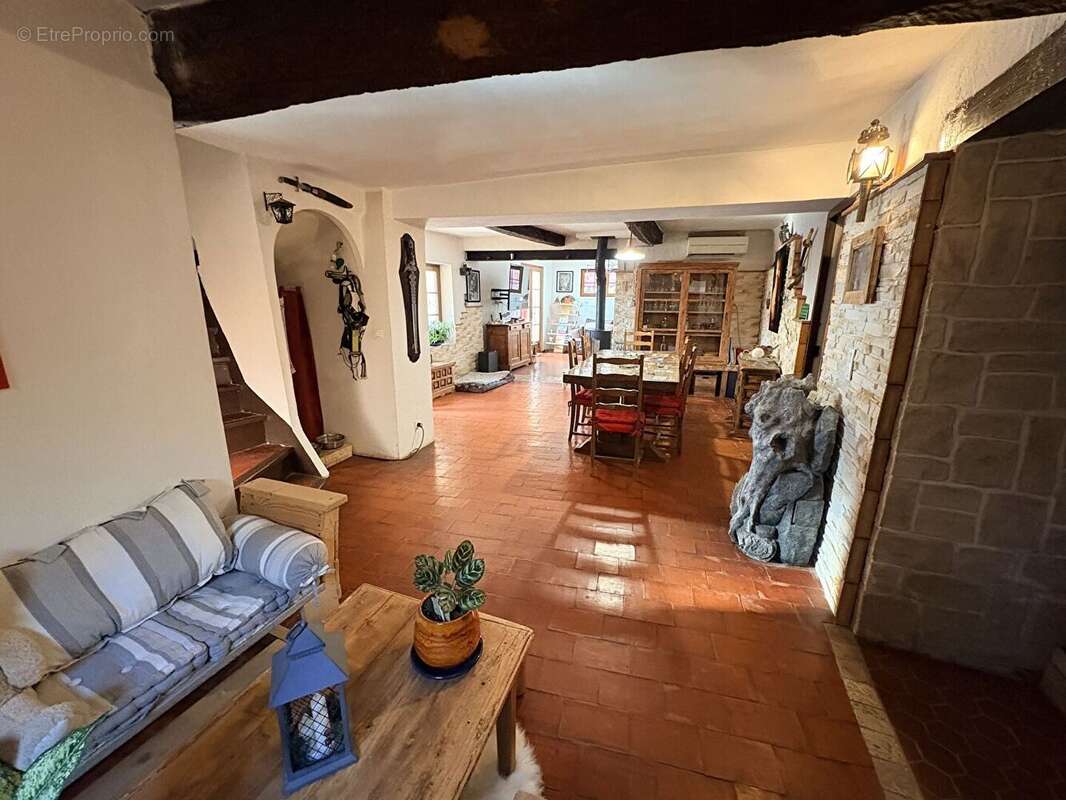 Maison à TARADEAU