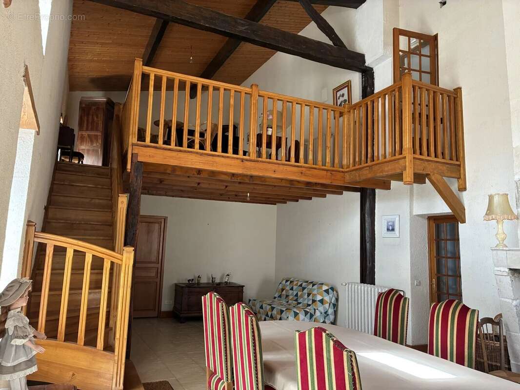 Maison à EPANNES