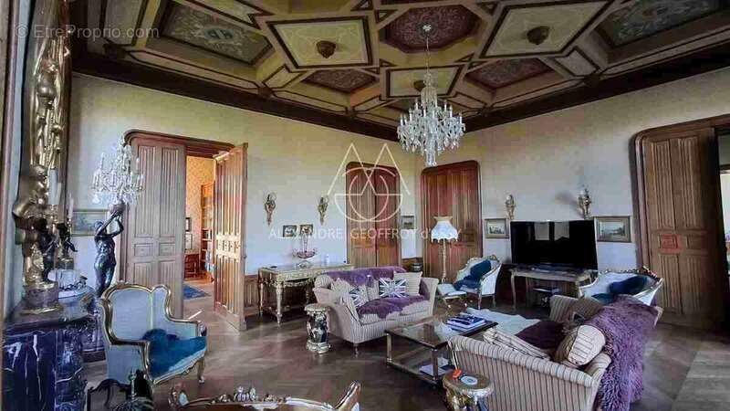 Maison à CHATEAU-GONTIER