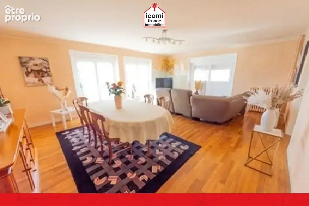 Finistere - ploudalmézeau (29830) - a vendre - appartement t5 133m² - 4 chambres - dalle beton - seul a l'etage - garage - beau  - photo 2