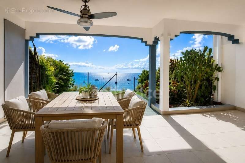 Appartement à LES TROIS-ILETS