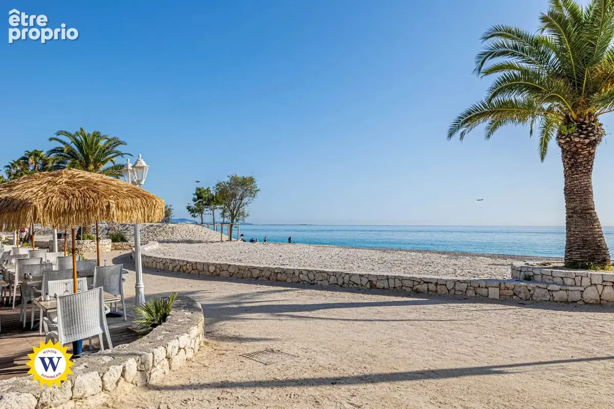 VILLENEUVE-LOUBET PLAGE - Superbe maison individuelle composée de 2 appartements, 147 m2 sur 2 niveaux, jardin, garage, au calme - photo 15