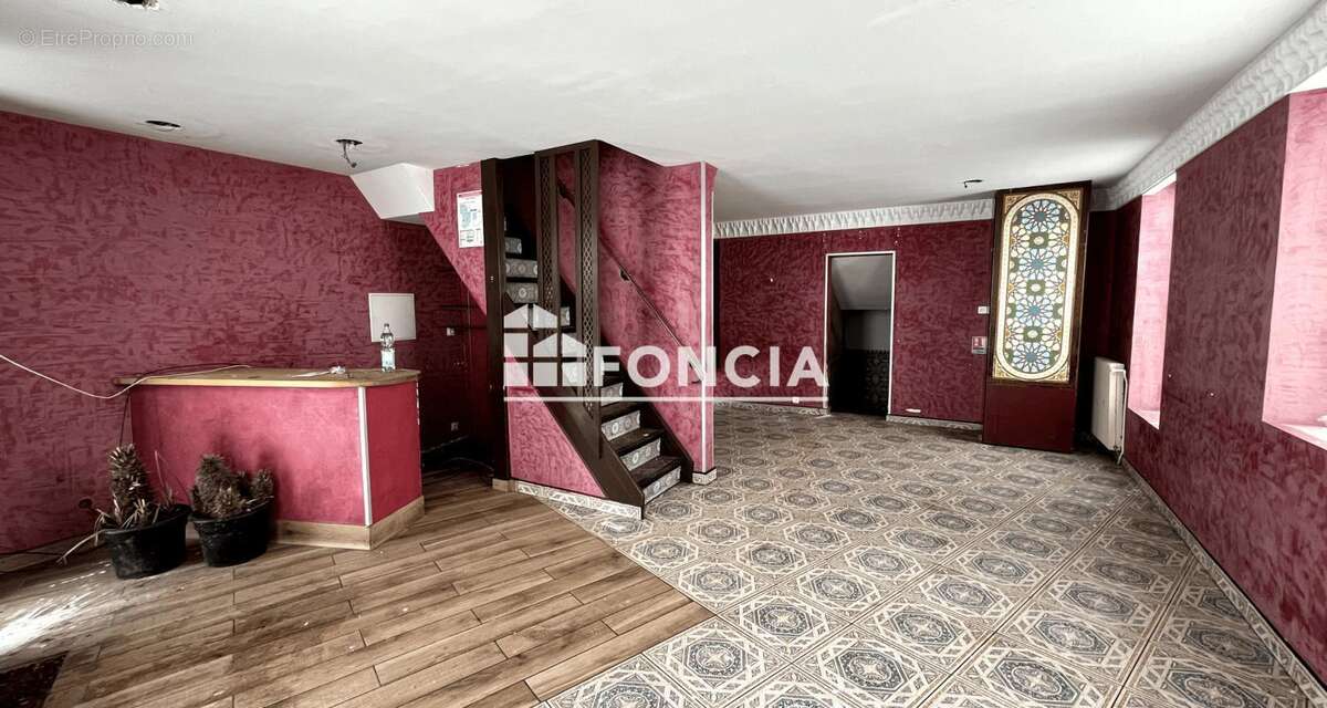 Commerce à NANTERRE