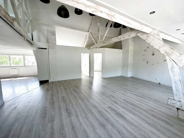 Appartement 3 chambres avec mezzanine option possible d'un garage - photo 4