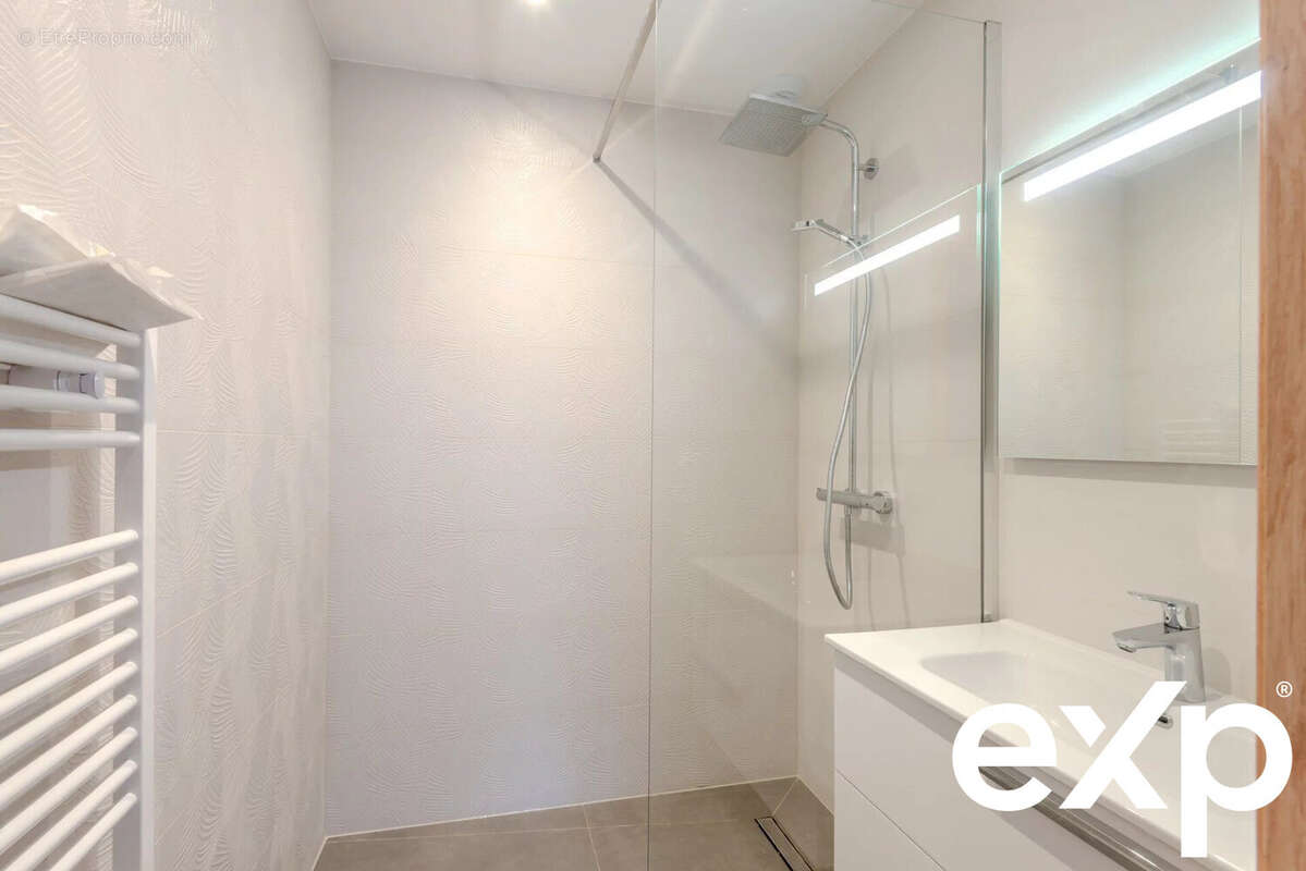 Appartement à NEUVECELLE