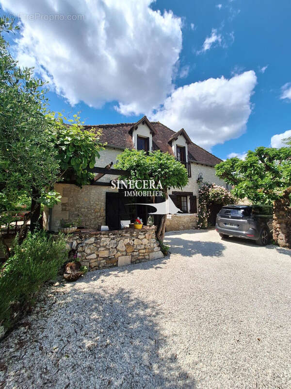 Maison à BOURDEILLES