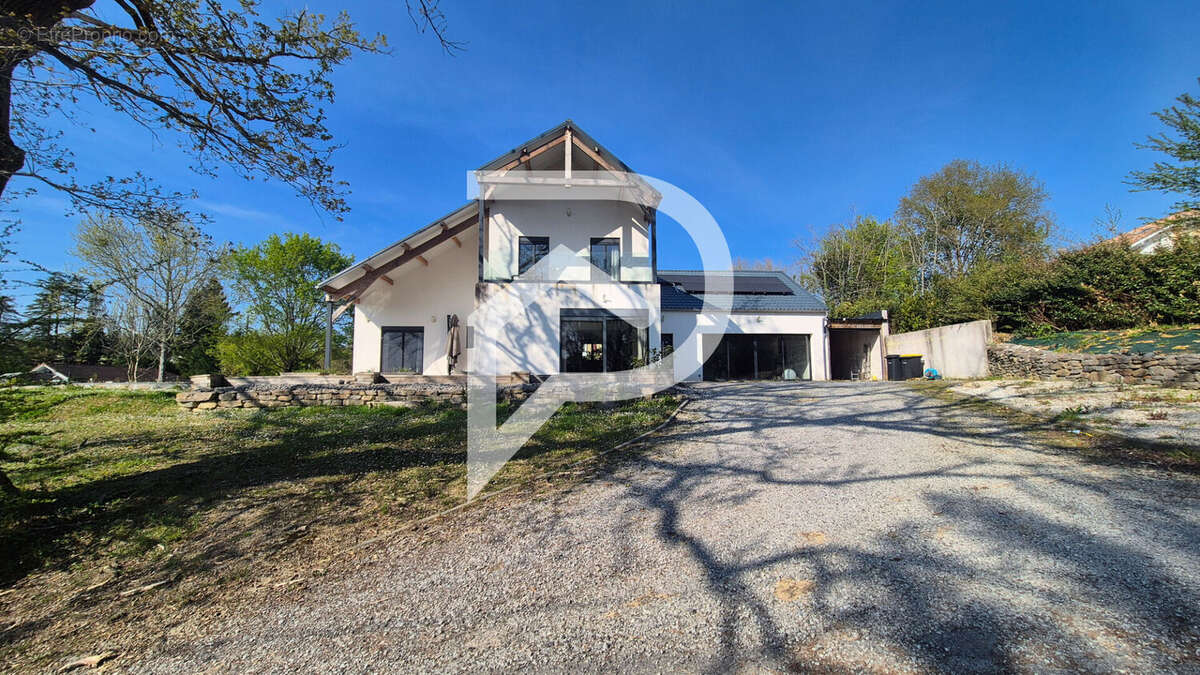 Maison à SALIES-DE-BEARN