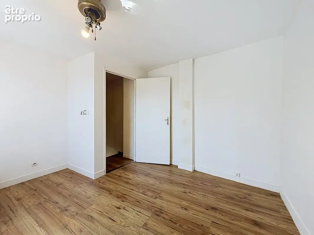 Centre Bléneau - Investissement locatif - Sans travaux - photo 5