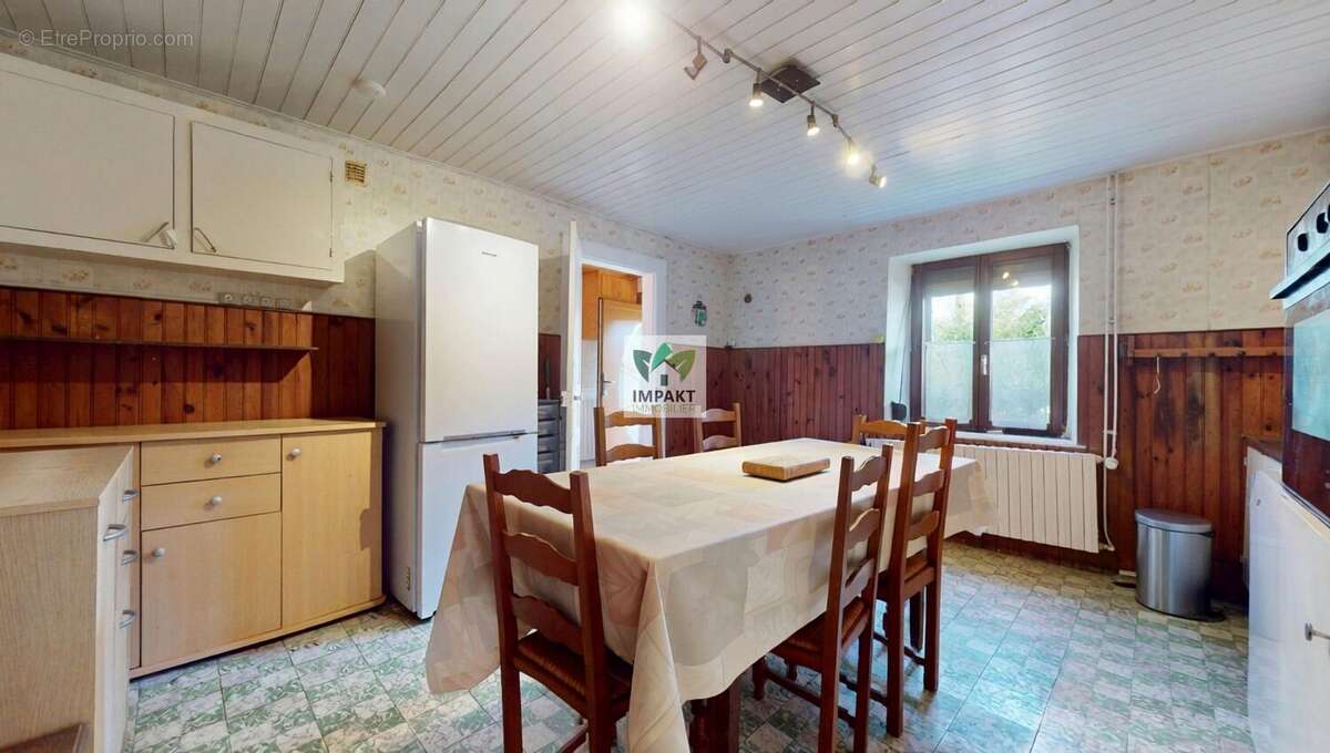 Maison à EVETTE-SALBERT