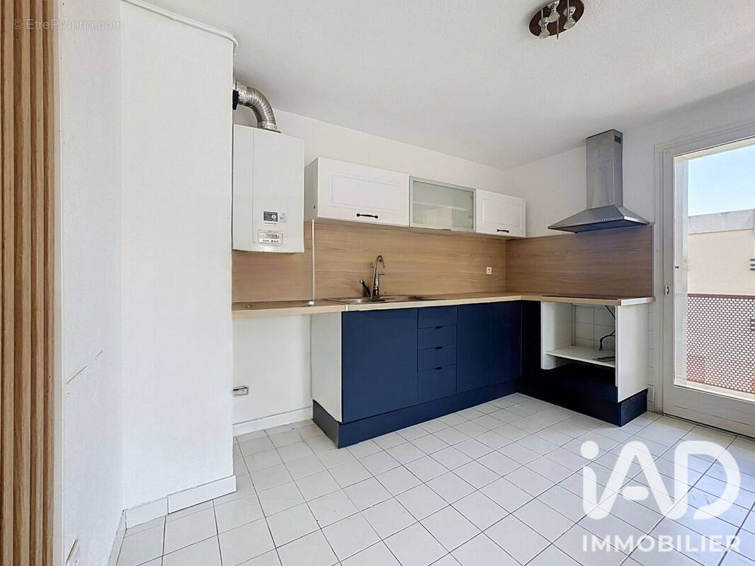 Appartement 80 m² à Beziers  - photo 1