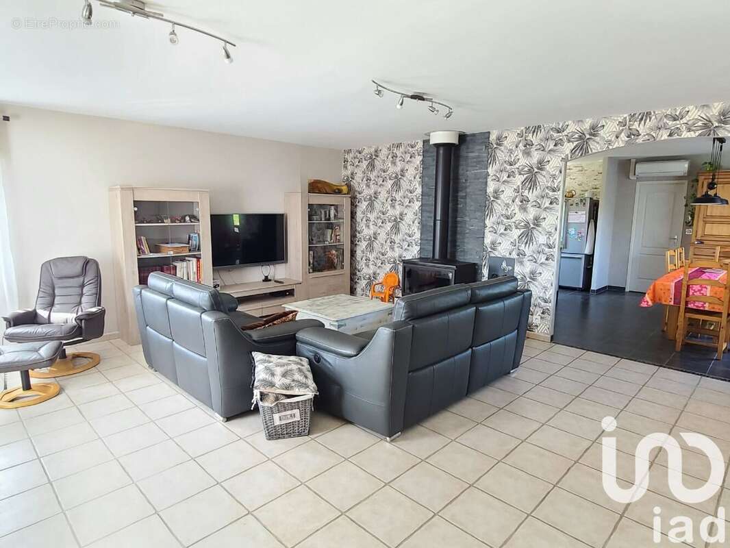 Photo 5 - Maison à VOULEME