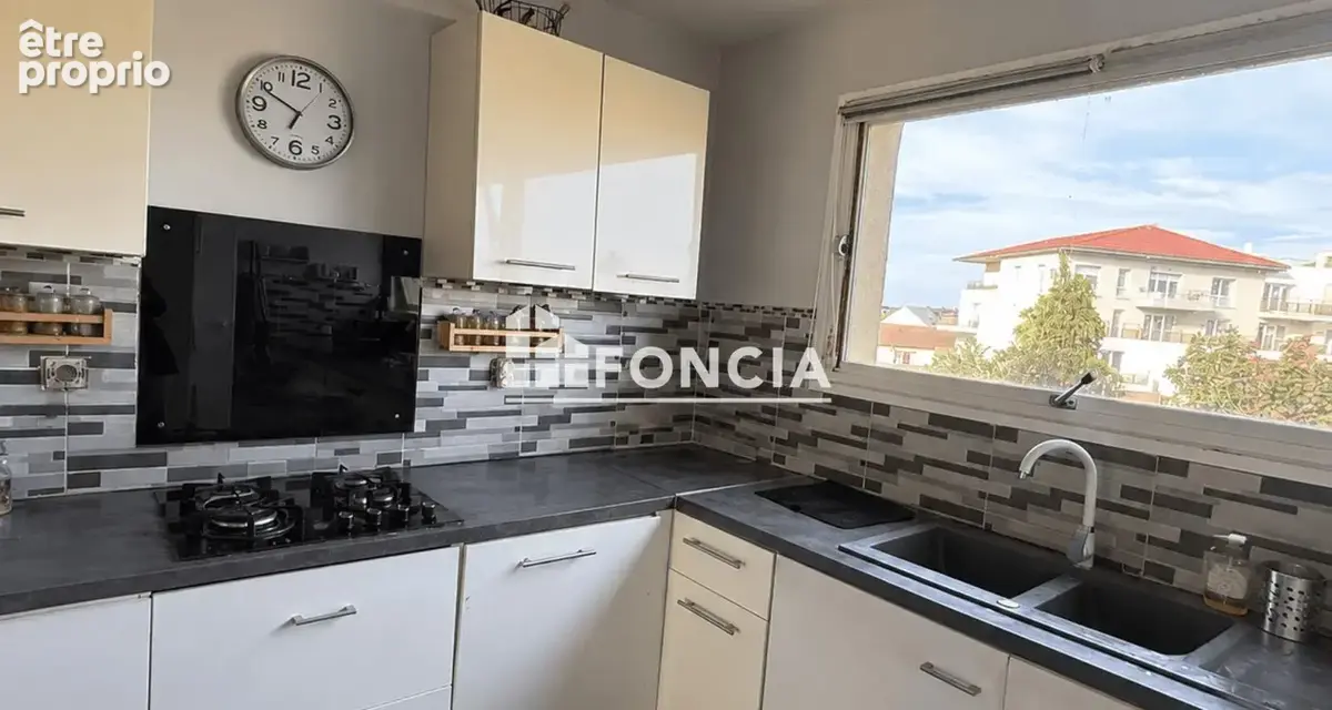 Fleury les aubrais - appartement t3 avec balcon, parking et cave - photo 4