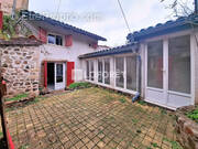 Maison à LA CHAPELLE-DE-GUINCHAY