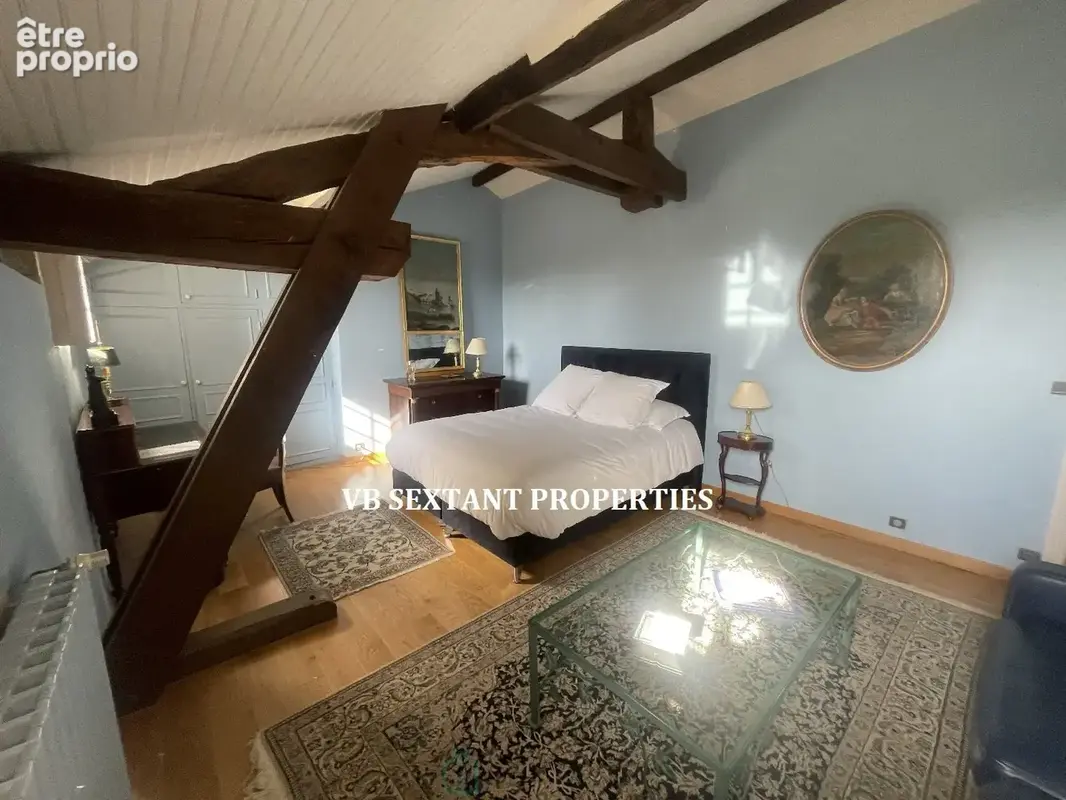 Entre-Deux -Mers,près de Sauveterre de Guyenne, Maison de charme en pierre et moellon avec dépendances - photo 6