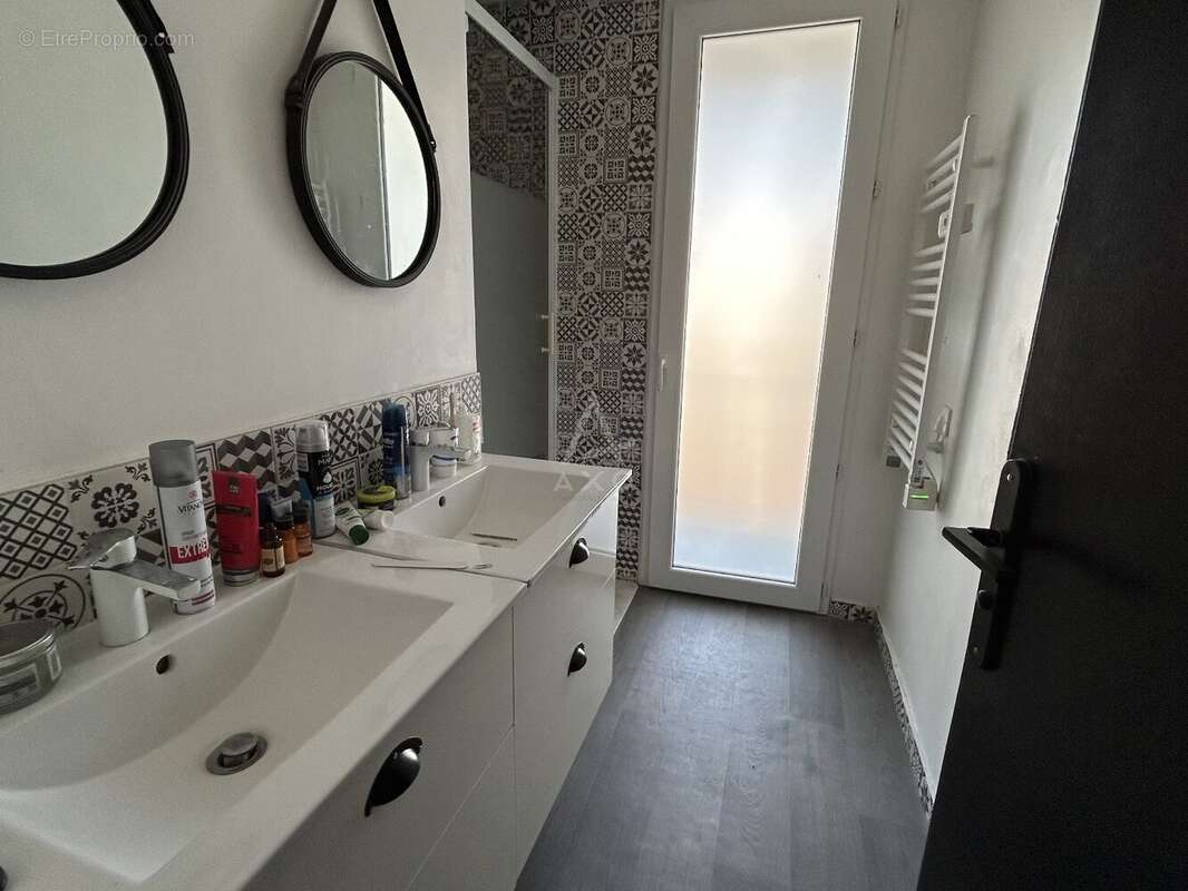 Appartement à FOUGERES