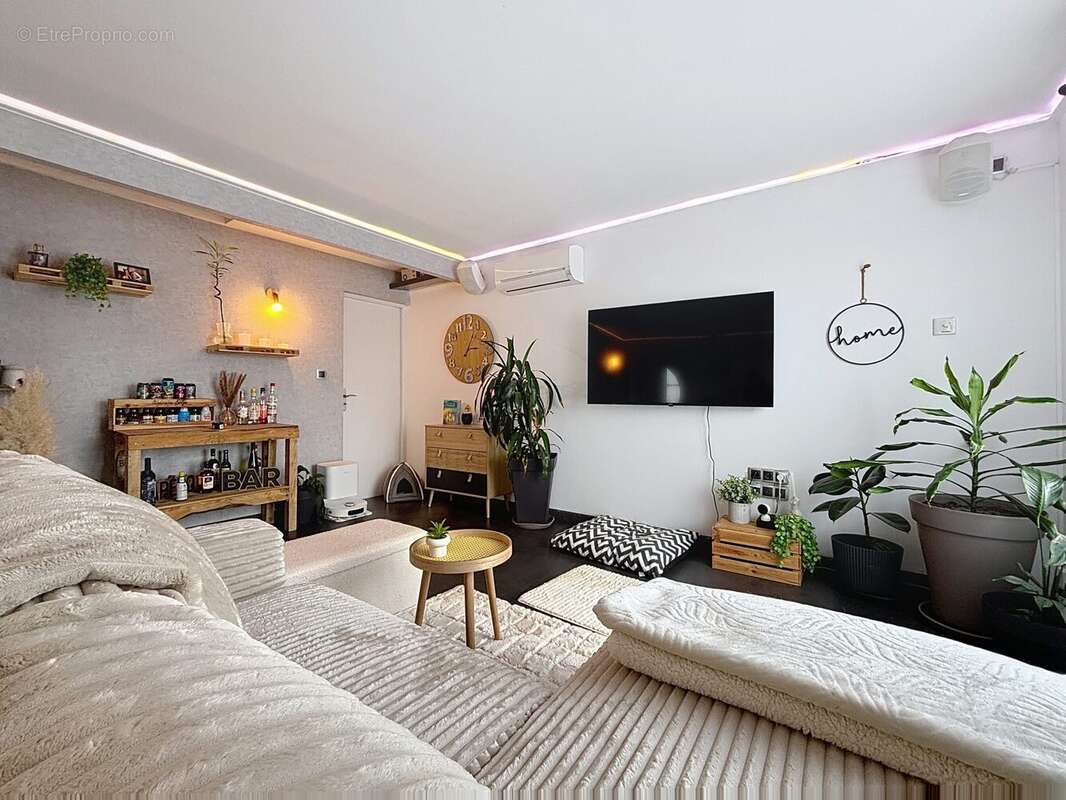 Maison à ECHENOZ-LA-MELINE