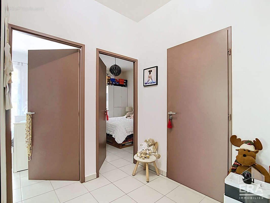 Appartement à MARSEILLE-9E