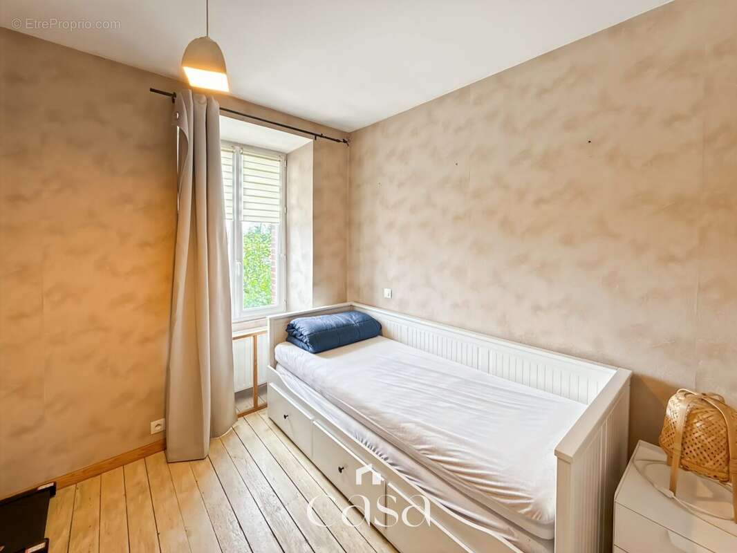 Maison 109 m² à Bazoches-Au-Houlme  - photo 5