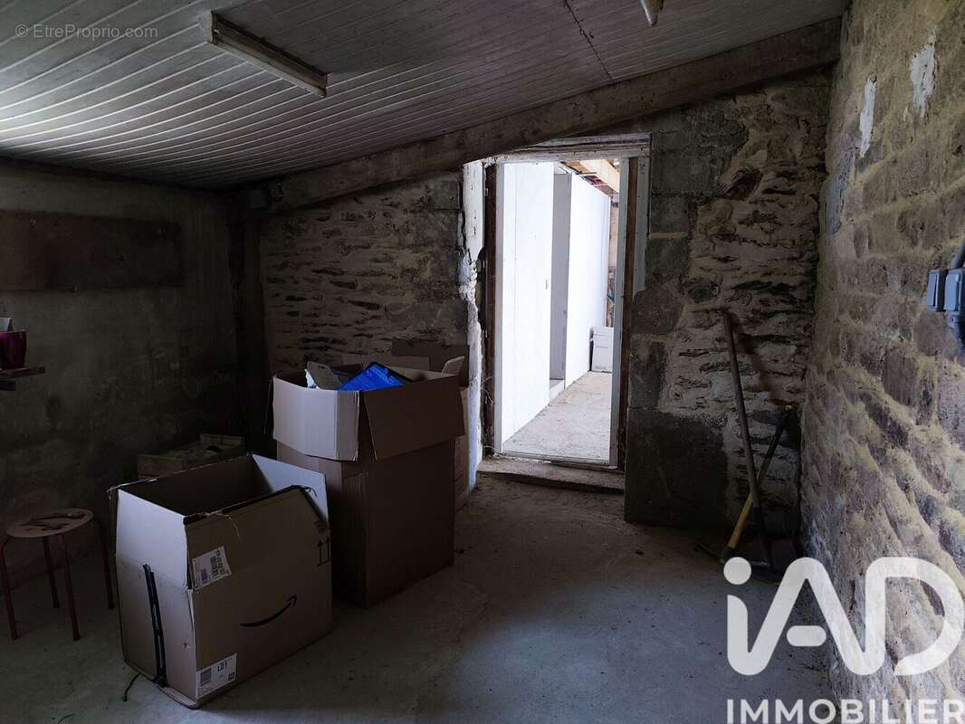Photo 6 - Maison à PLEUGRIFFET