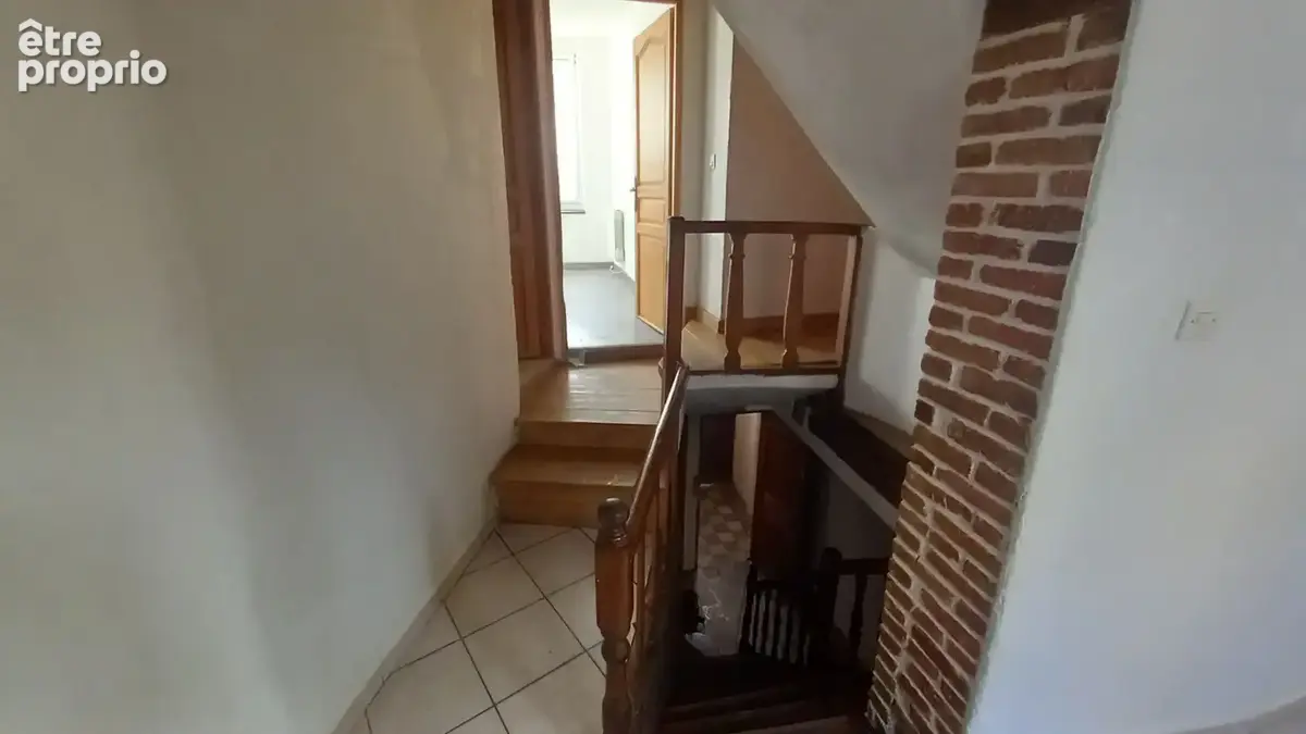 Immeuble de rapport Vervins 8 pièce(s) 165 m2 - photo 9