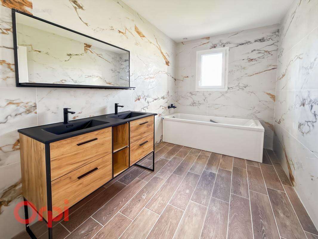 Maison à CHATILLON-SUR-CHER