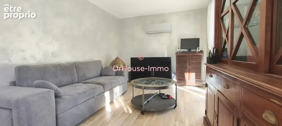 Maison 6 pièces 120 m² à vendre à La Roque-D'antheron (13640) - photo 8