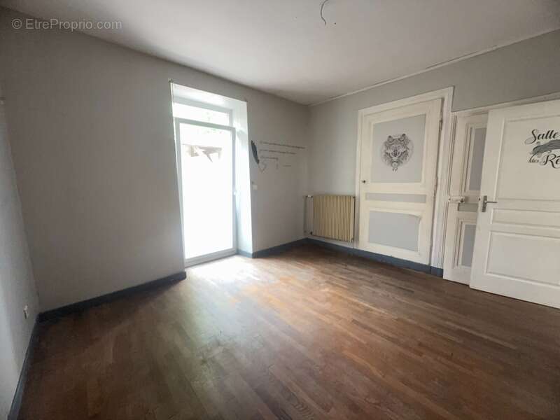 Maison à GRAY