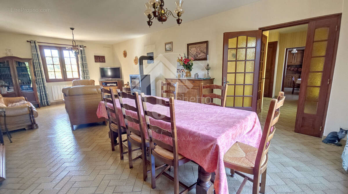 Maison élevée sur sous-sol - Saint Léon - photo 6