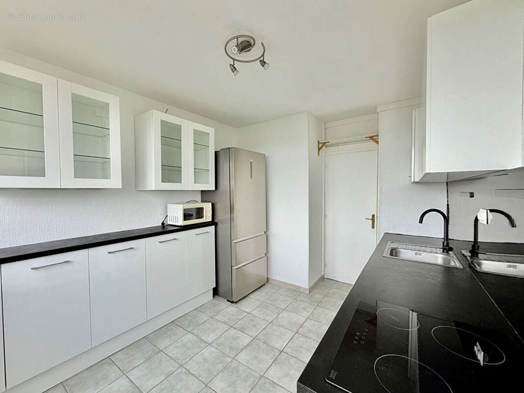 4 pièces 66 m² traversant sud - Balcon, 2 parkings - Fontenay-le-Fleury - photo 12