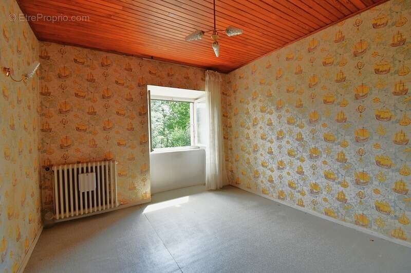 Bâtisse en pierres à TENCE / terrain de 857m² - photo 13