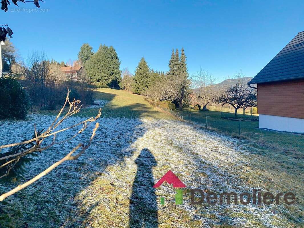 Terrain à LA BROQUE