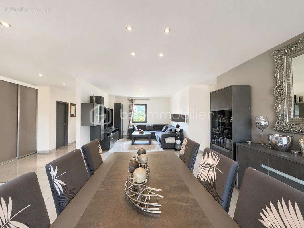 Maison 145 m² à Forbach  - photo 3