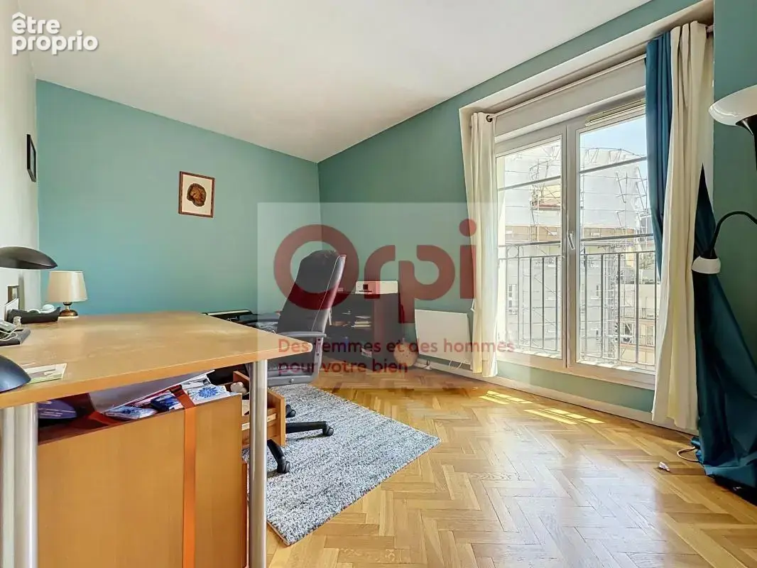 ISSY MAIRIE - 4p 96 m² Duplex dernier étage TERRASSE - photo 11