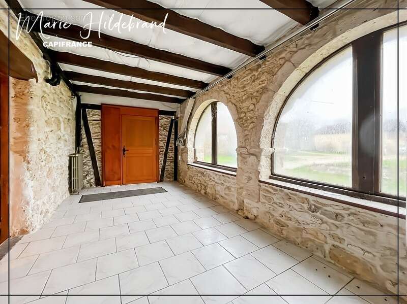 Maison à MAUVEZIN