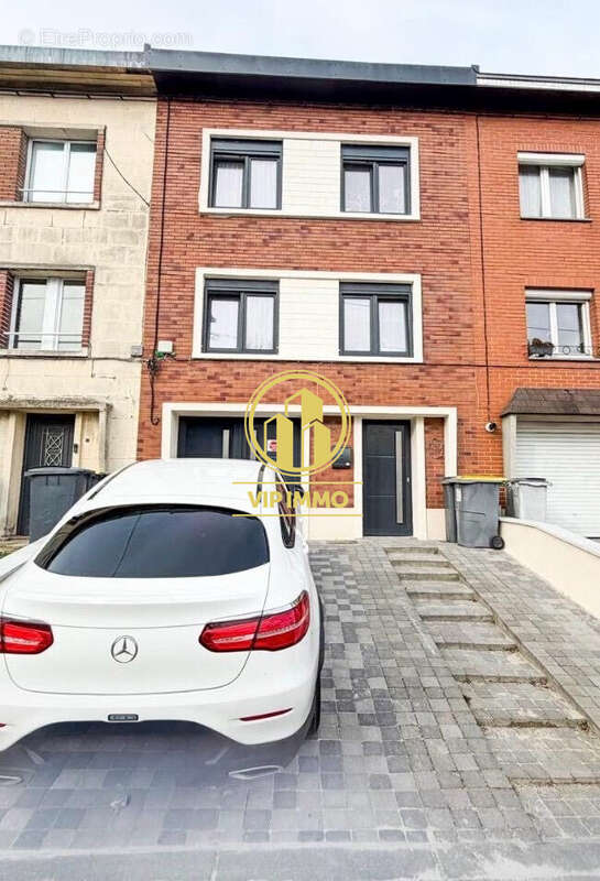 Maison à MARCQ-EN-BAROEUL