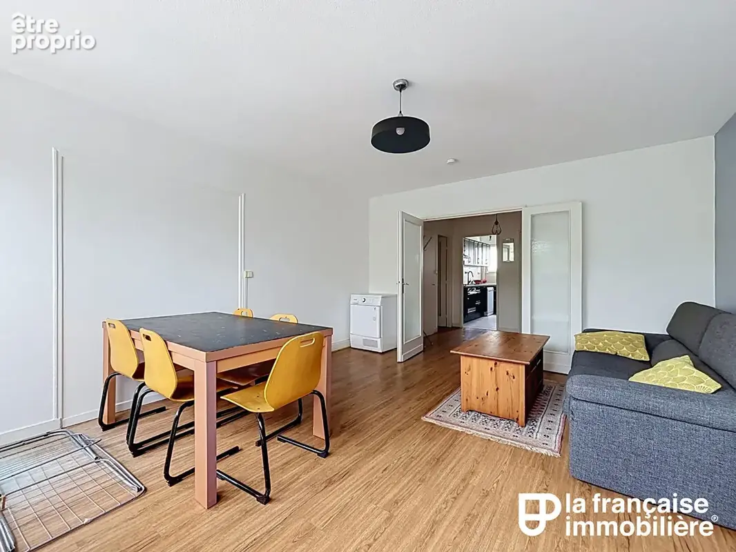 Appartement Rennes - Centre-ville - Colombier - Type 5 - 92.47m² - Balcons - Cave - photo 2