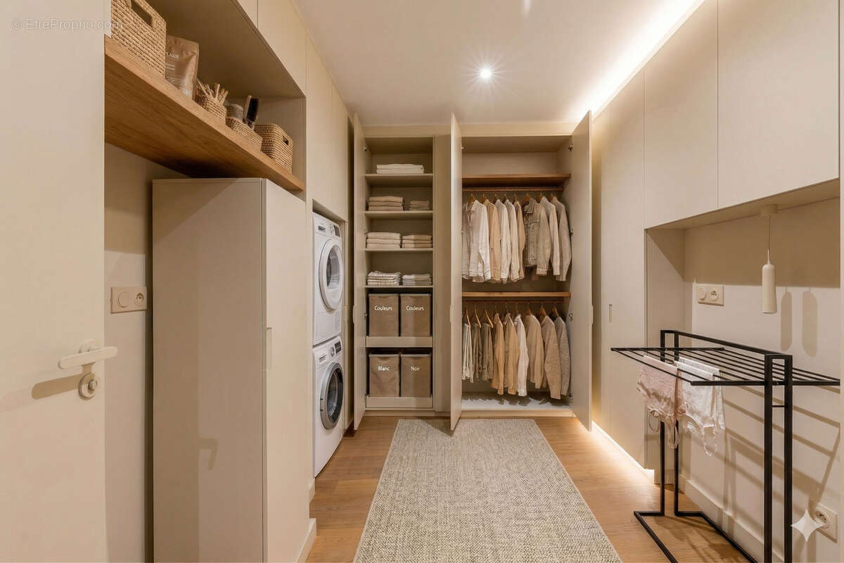 Appartement à PARIS-19E