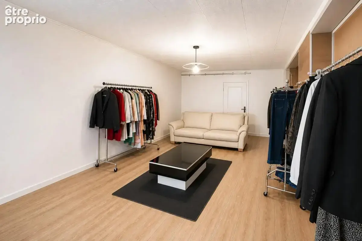 Maison de 6 pièces de 128 m² à Saint-Savin - photo 14