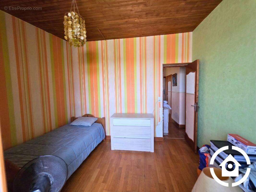 Appartement à RUELLE-SUR-TOUVRE