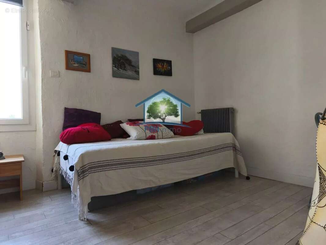 Maison à SIX-FOURS-LES-PLAGES