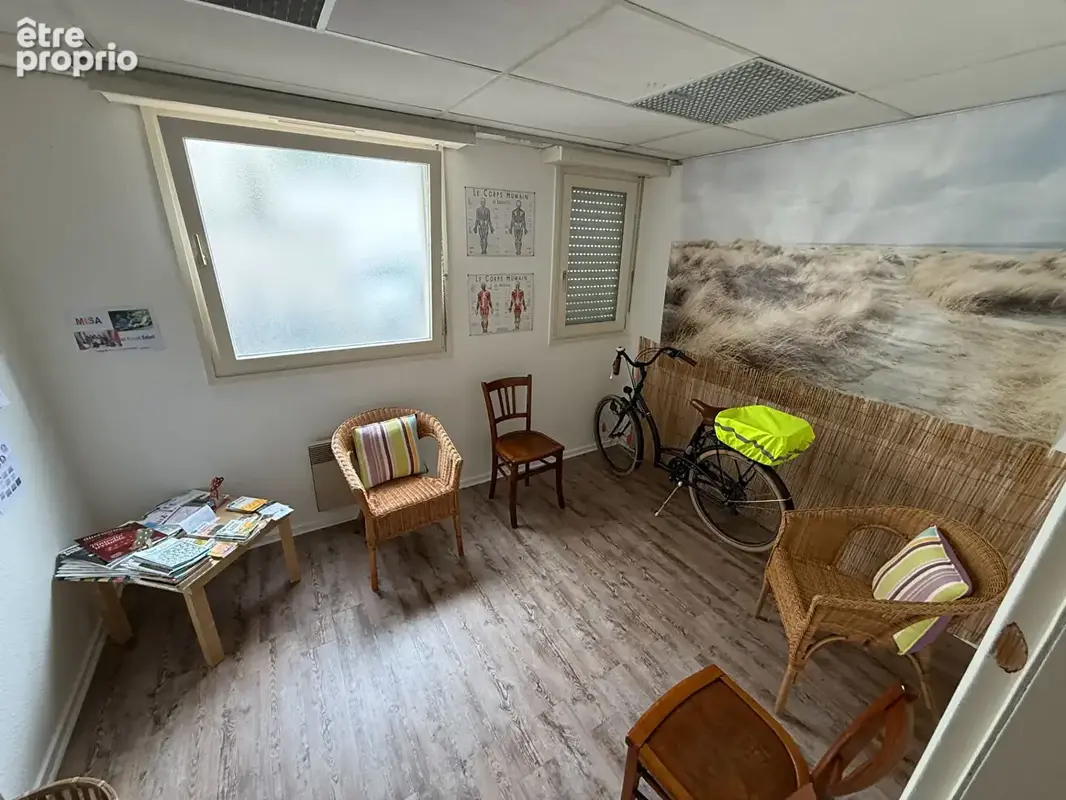 Local 74m² Strasbourg  Centre - photo 8