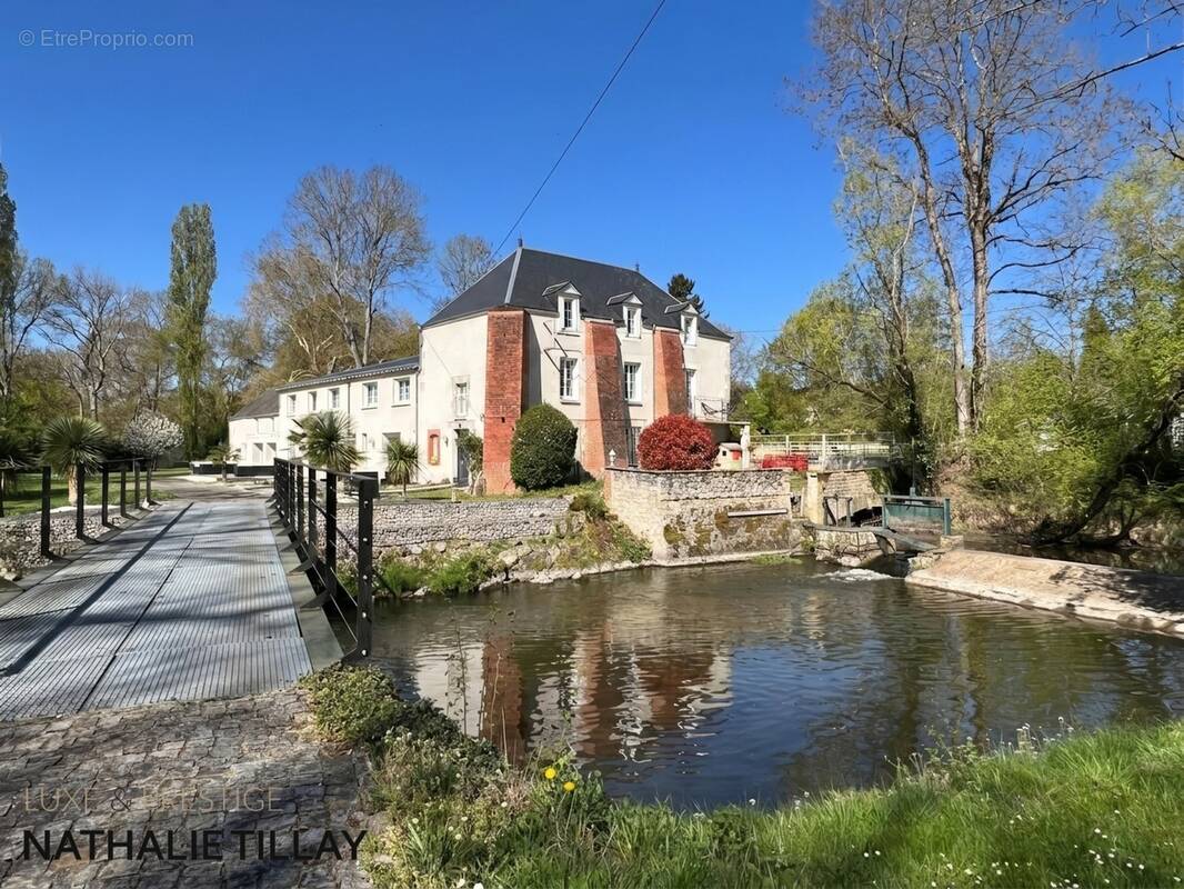Photo Maison à Orleans au prix de 685 000€