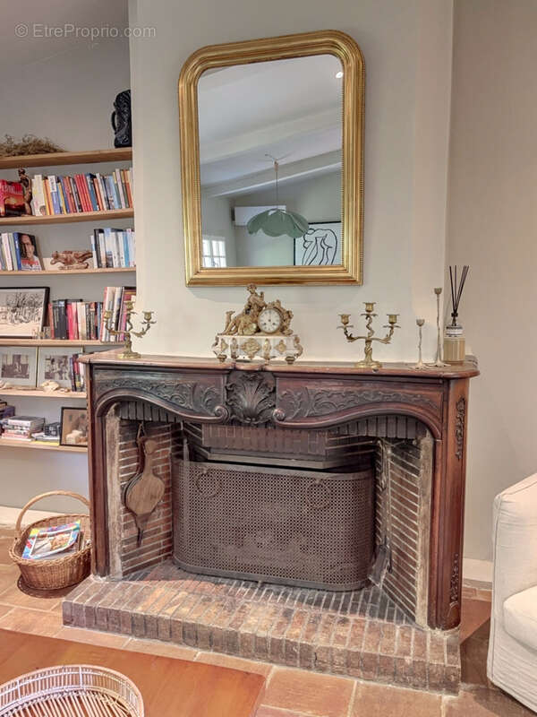 Maison à LA GARDE-FREINET