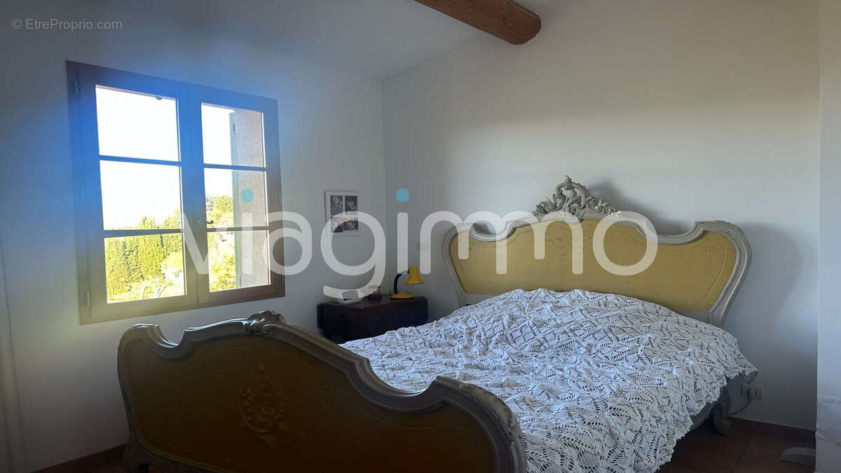 Maison 110 m² à Lurs  - photo 9