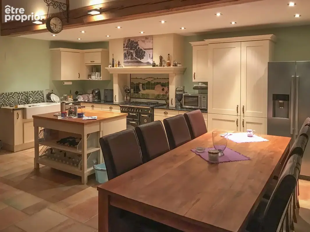 Jolie maison en pierre avec piscine au cœur du village - photo 5